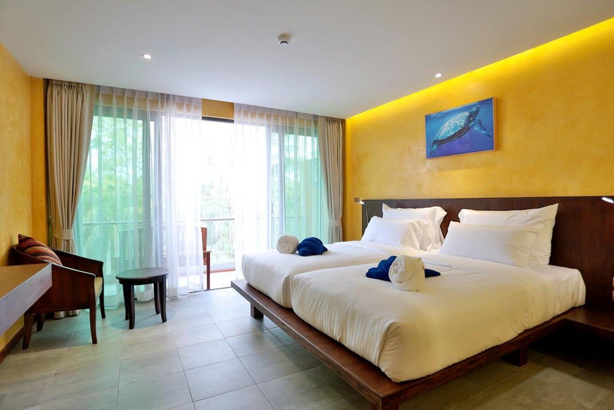 Coriacea Beachfront Boutique Phuket Resort - Sha Plus Παραλία Μάι Κάο Εξωτερικό φωτογραφία