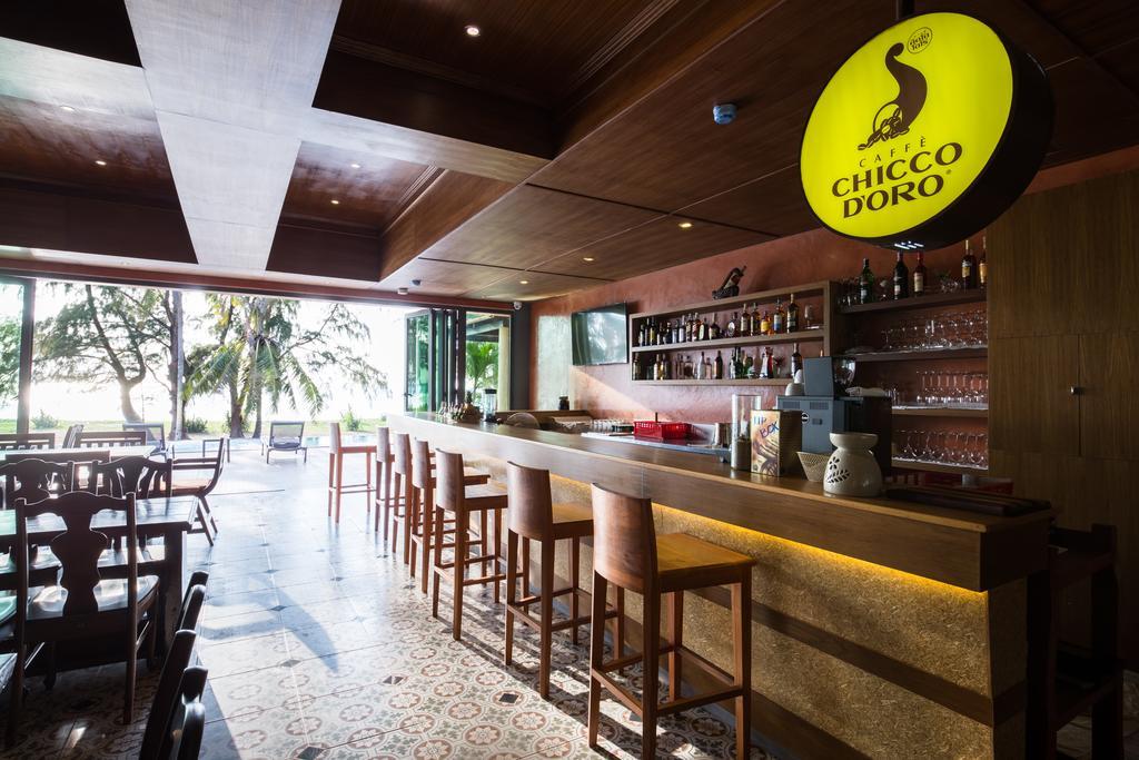 Coriacea Beachfront Boutique Phuket Resort - Sha Plus Παραλία Μάι Κάο Εξωτερικό φωτογραφία