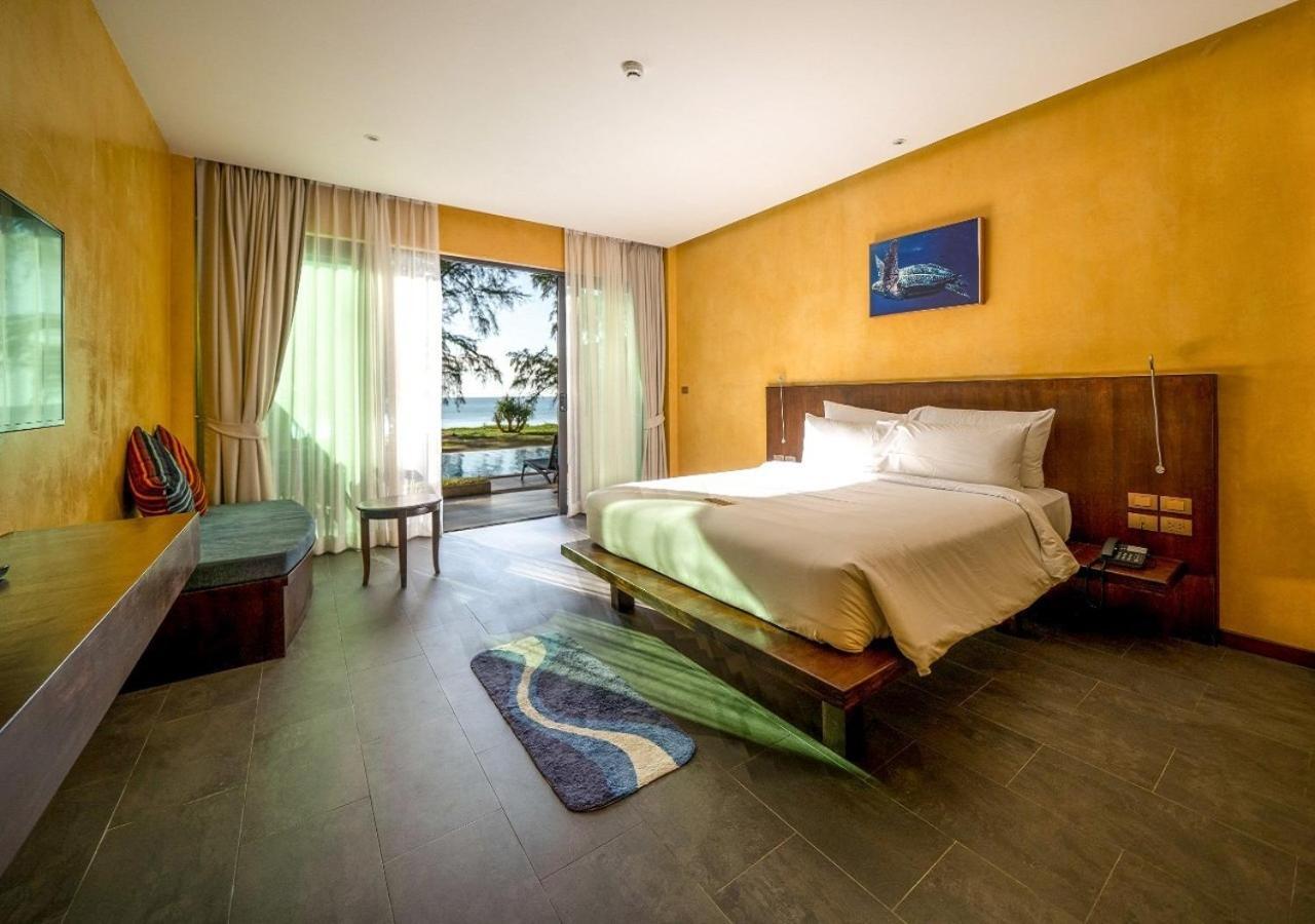 Coriacea Beachfront Boutique Phuket Resort - Sha Plus Παραλία Μάι Κάο Εξωτερικό φωτογραφία